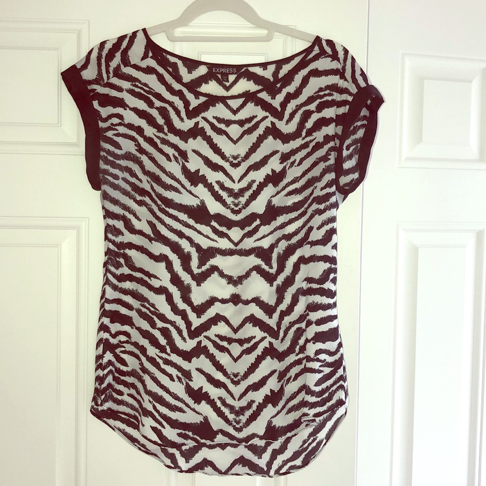❤️Express zebra print dress shirt. Size XS